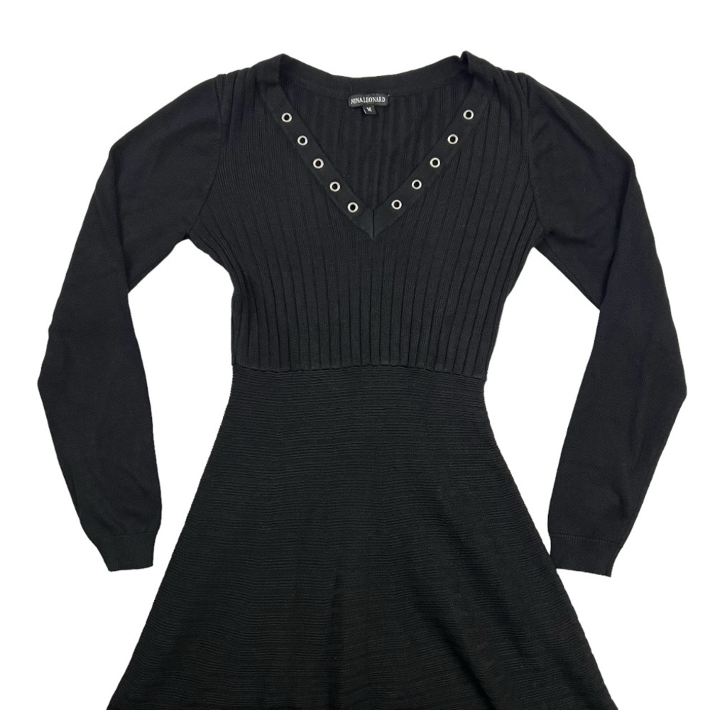 Nina Leonard Long Sleeve V-Shape Neckline Dress Sz: M
